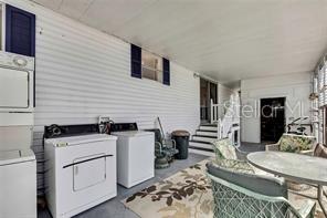 2400 LEMUR DR