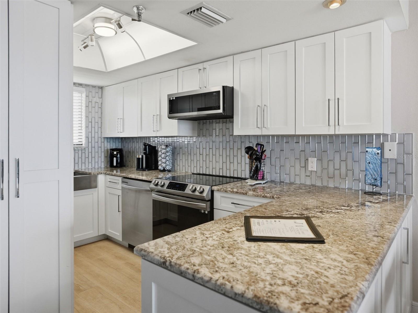5915 SEA RANCH DR #409