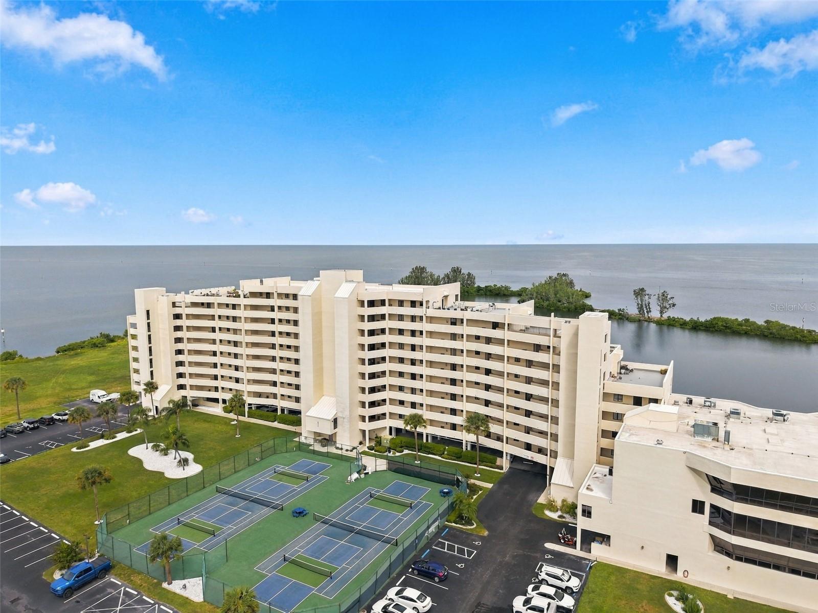 5915 SEA RANCH DR #409