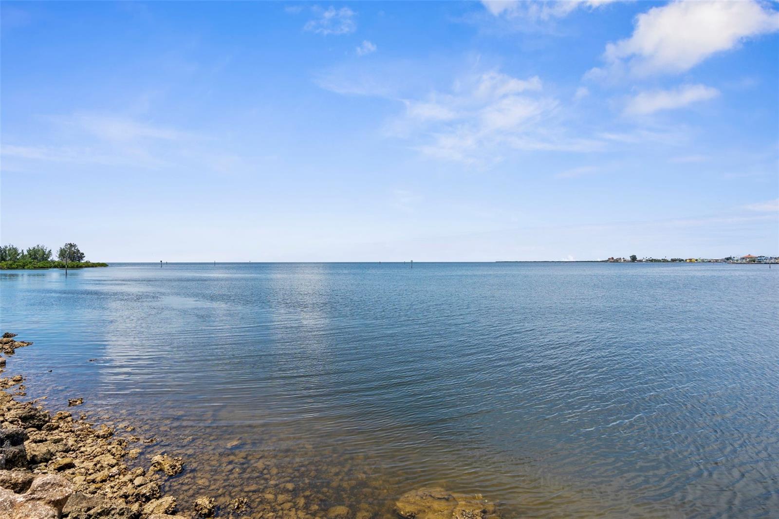 5915 SEA RANCH DR #409