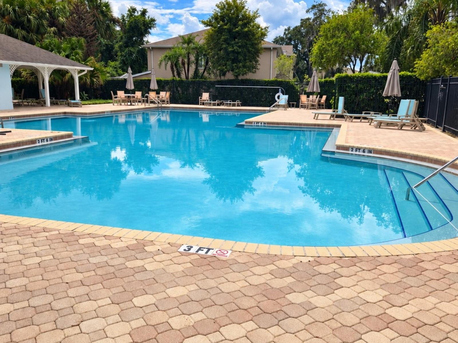 5866 FISHHAWK RIDGE DR