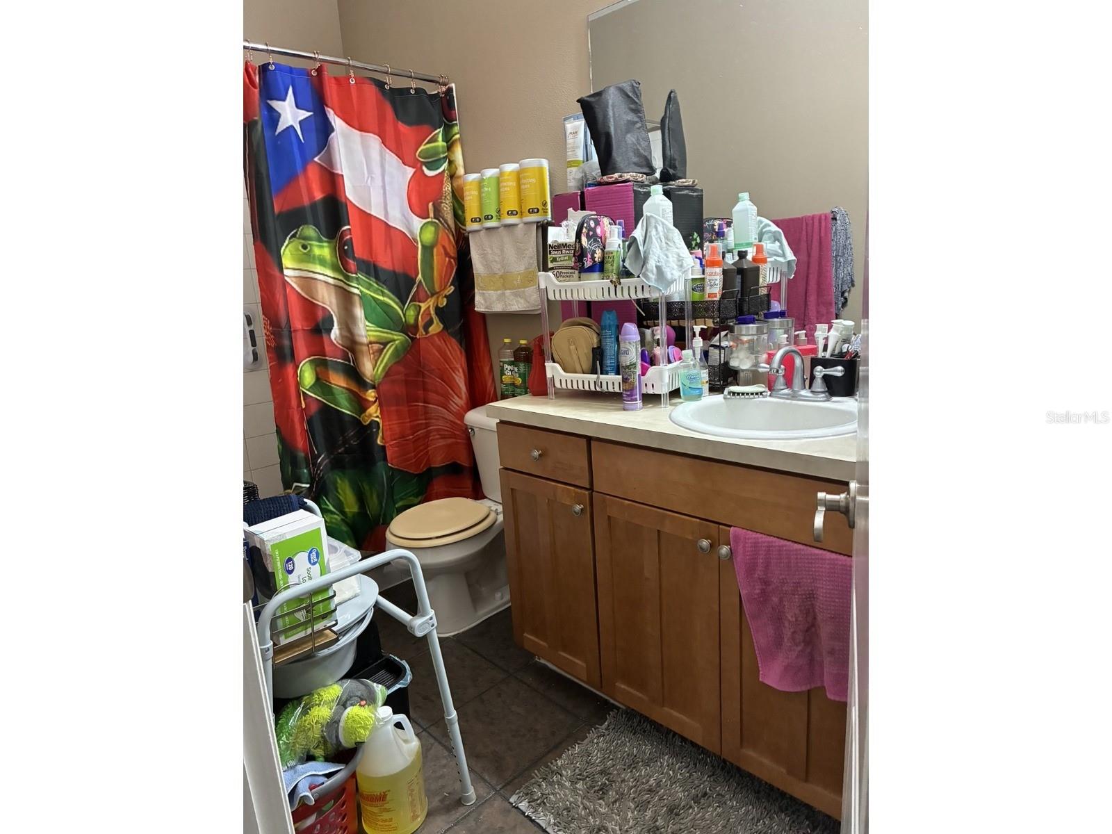 5866 FISHHAWK RIDGE DR