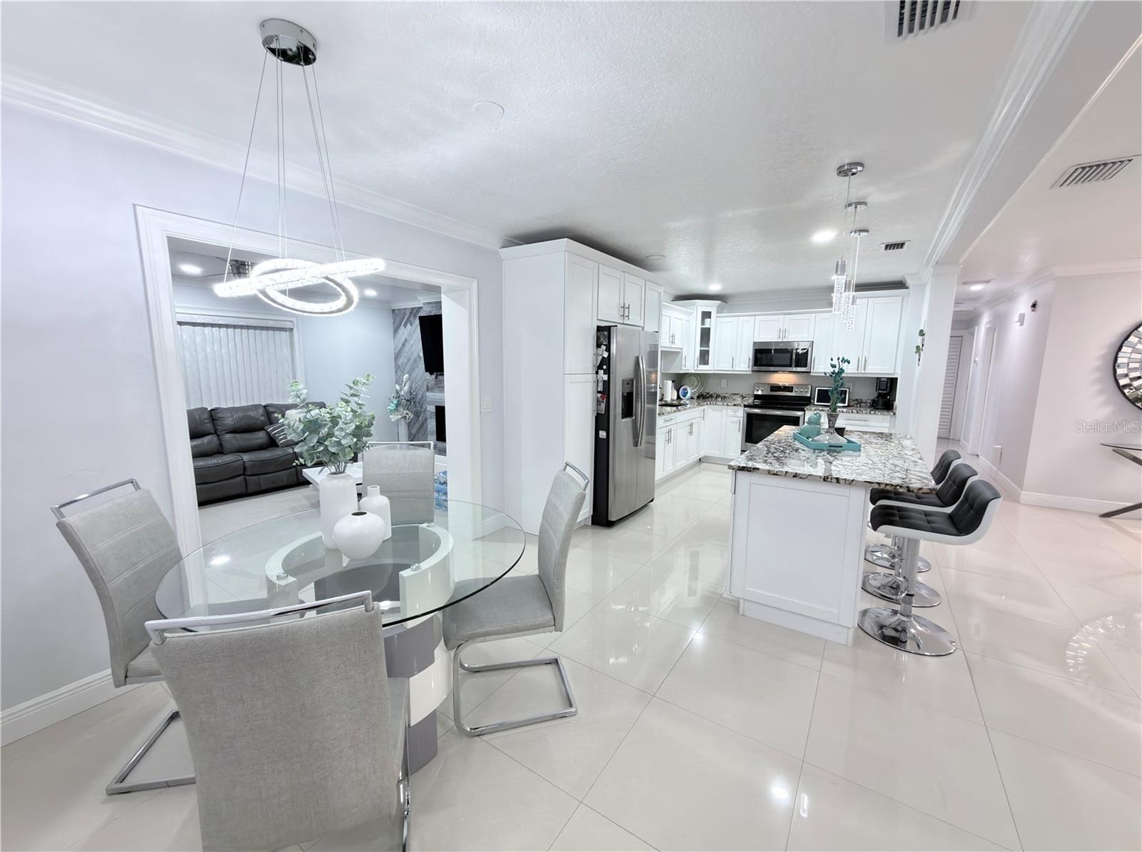 7518 BLOSSOM AVE