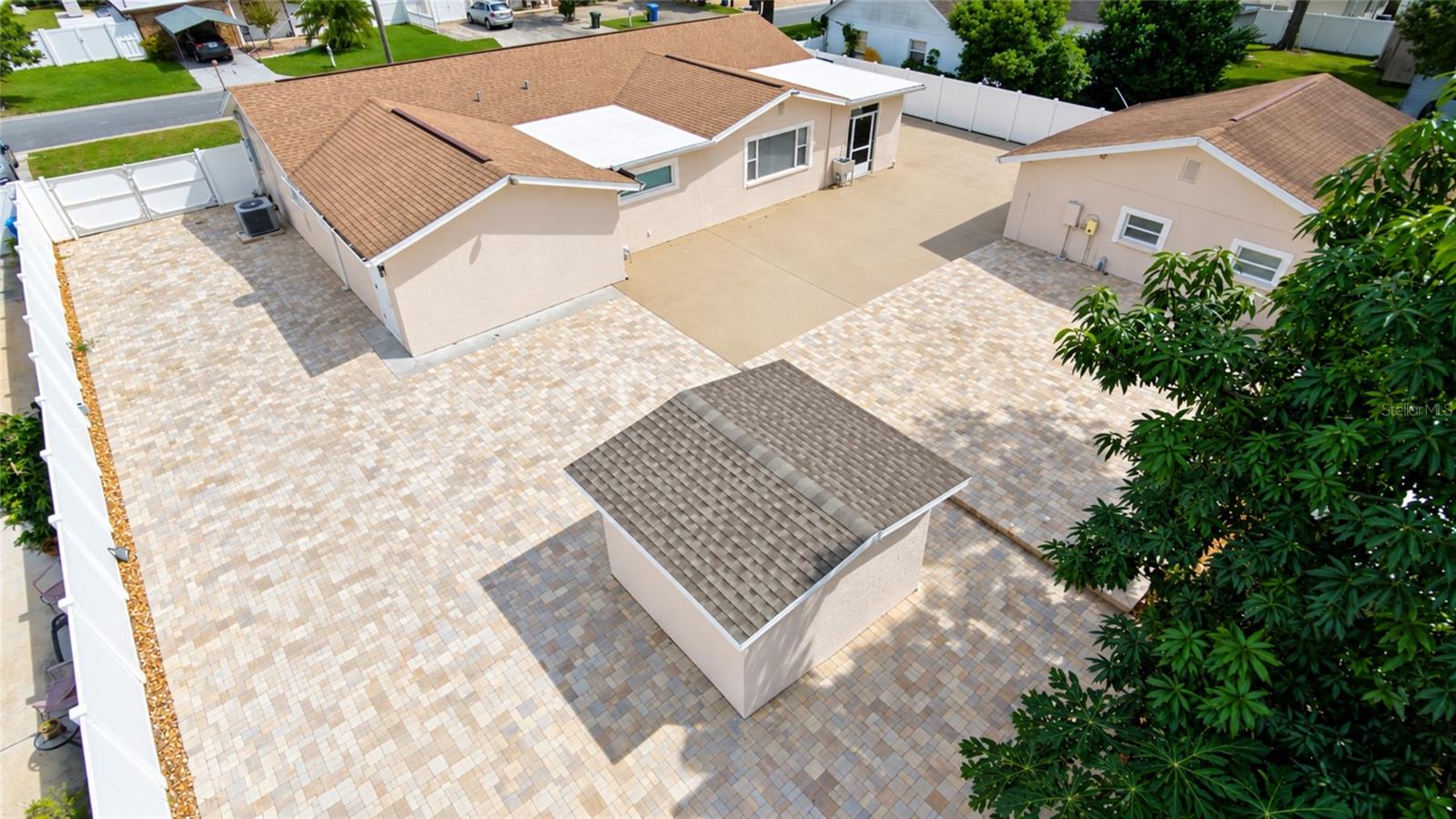 7518 BLOSSOM AVE
