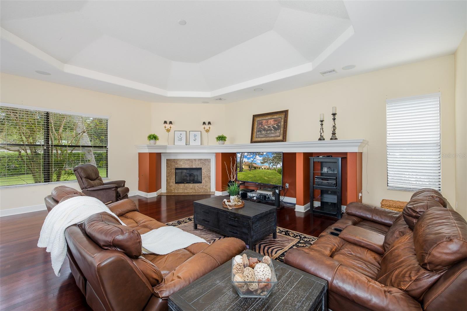 10640 PONTOFINO CIR