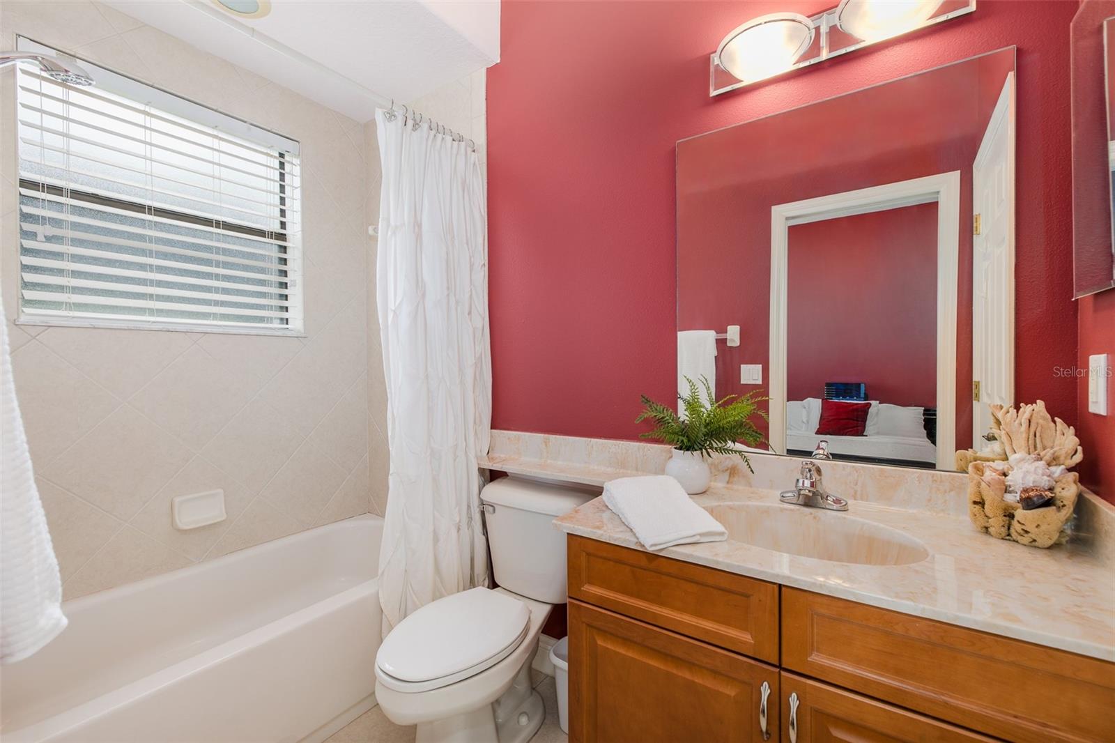 10640 PONTOFINO CIR