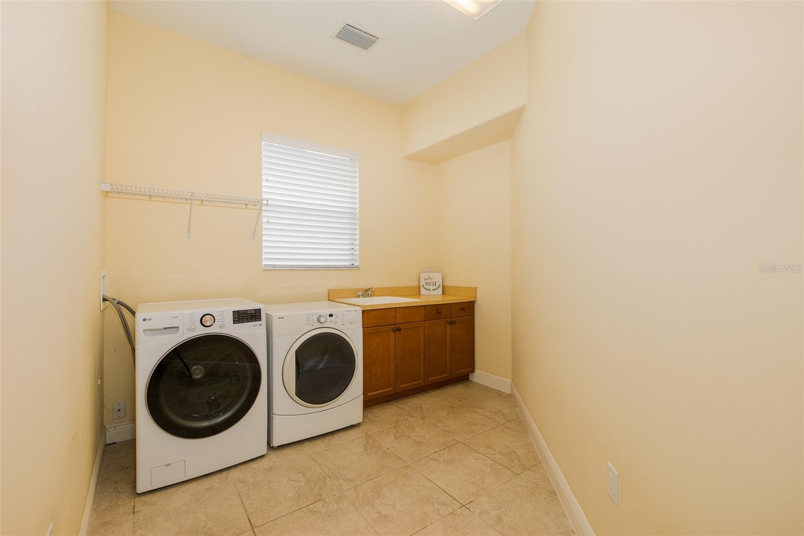 10640 PONTOFINO CIR