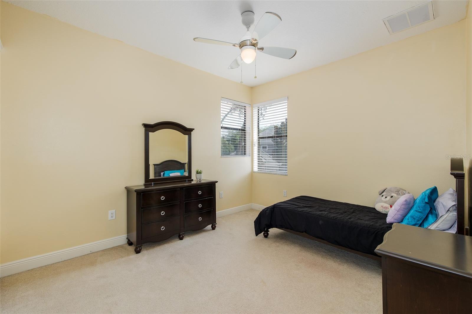 10640 PONTOFINO CIR