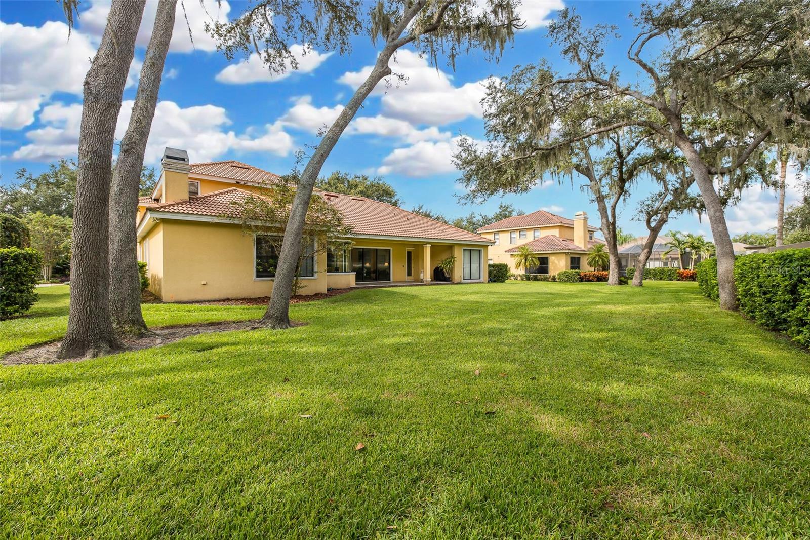 10640 PONTOFINO CIR