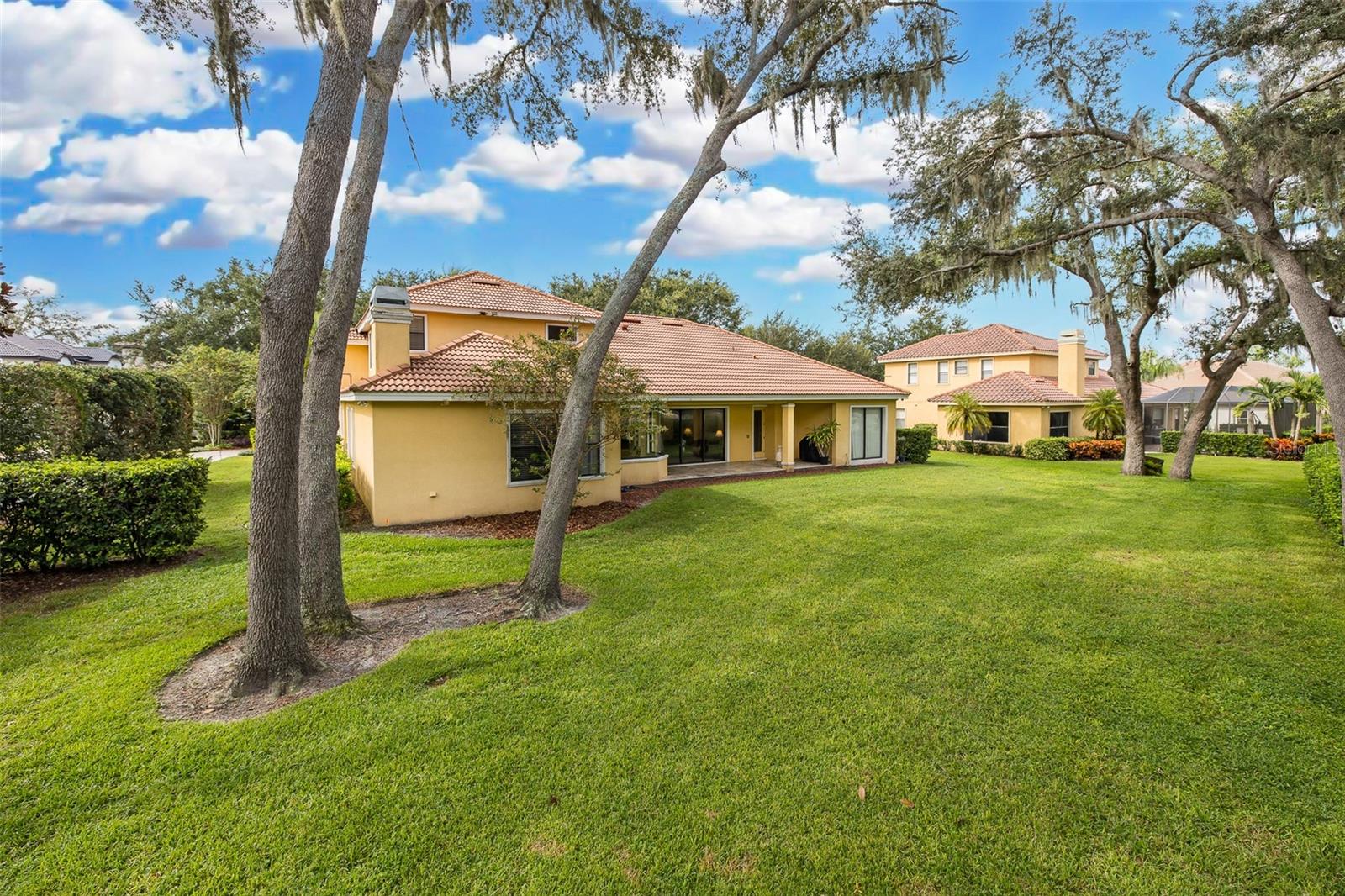 10640 PONTOFINO CIR