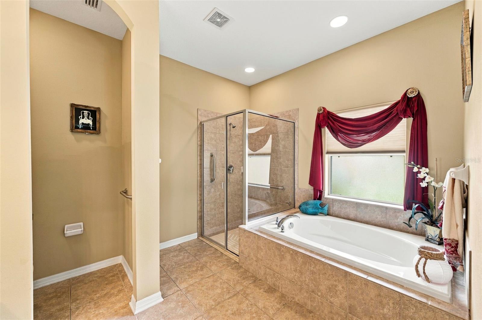 11002 BELLE HAVEN DR