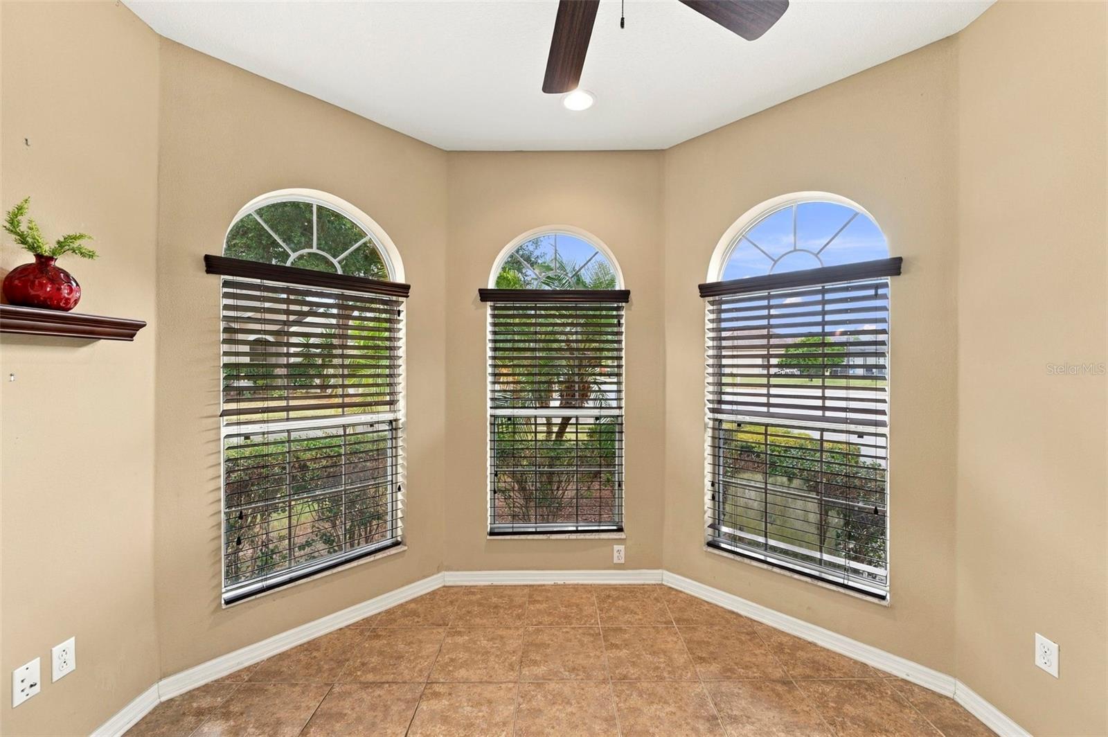 11002 BELLE HAVEN DR