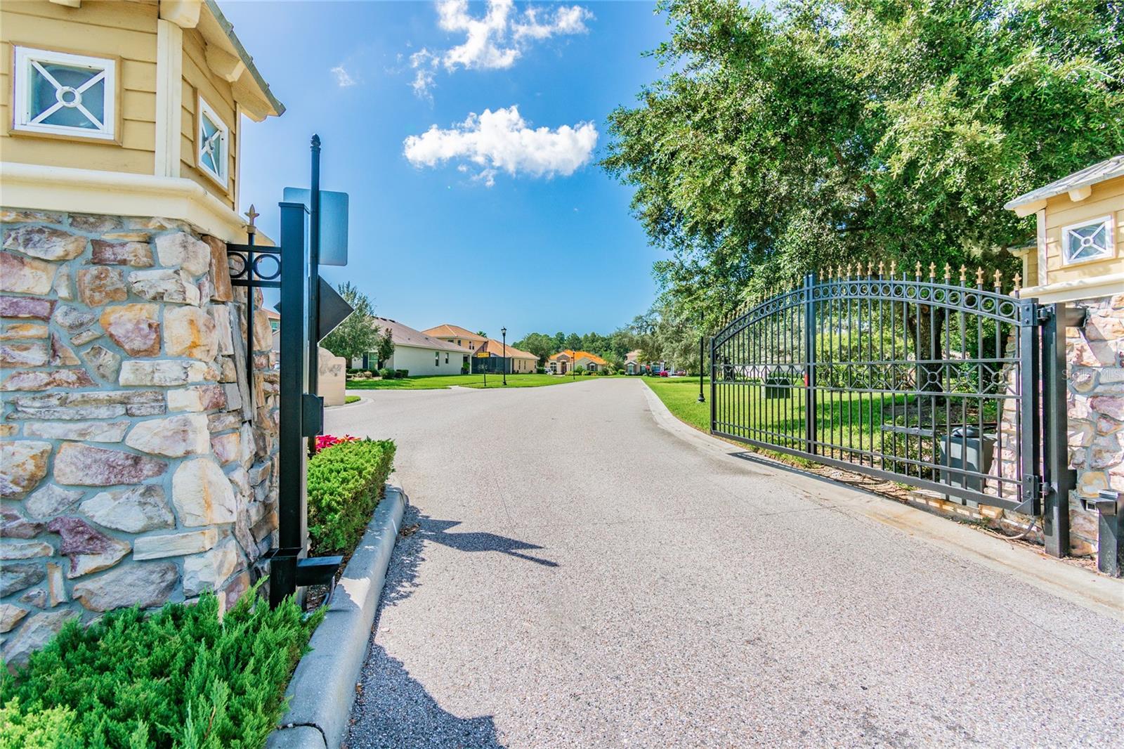 11002 BELLE HAVEN DR