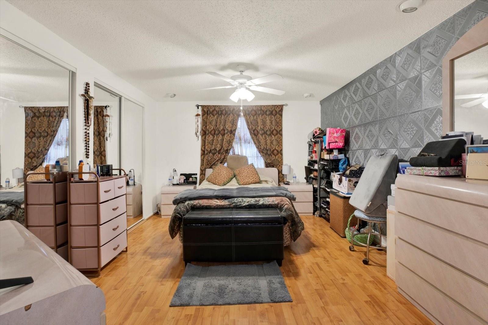 9309 ASHFIELD CT