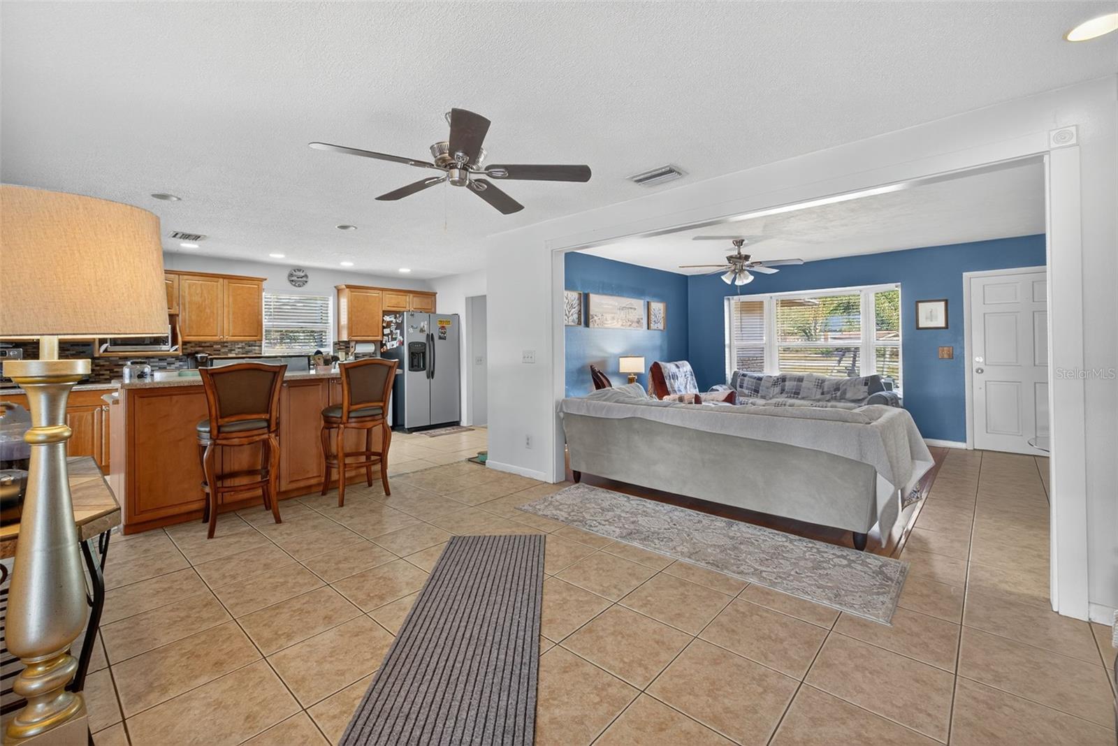 1004 MANDALAY DR