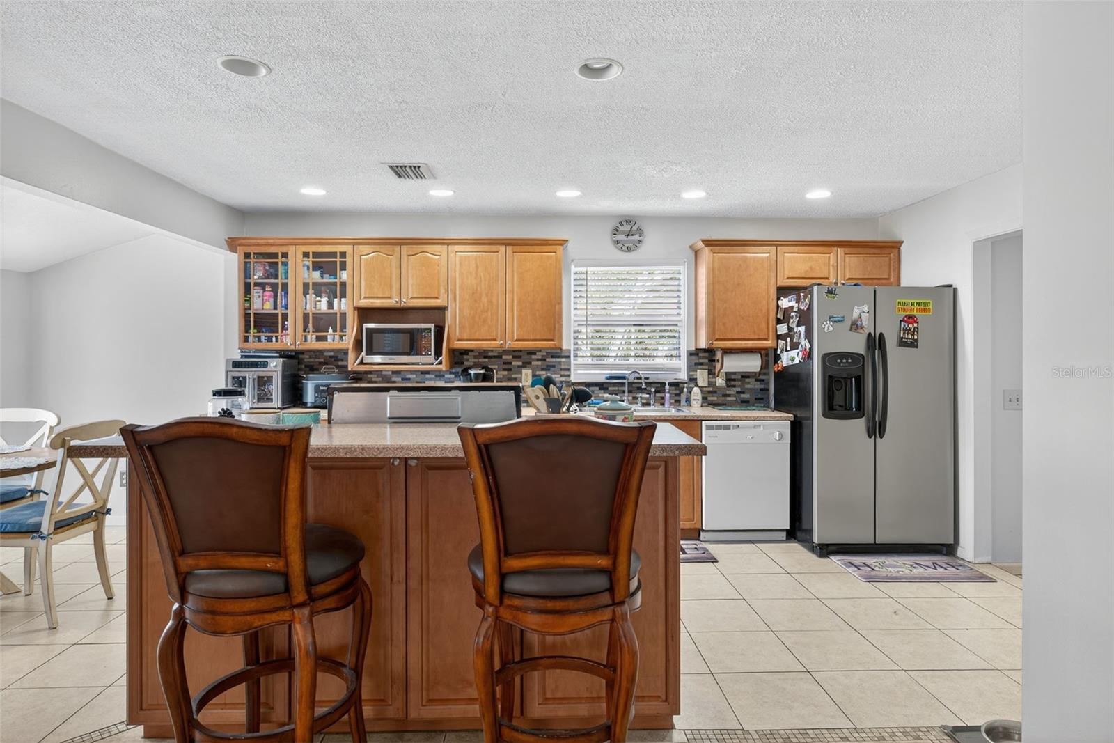 1004 MANDALAY DR