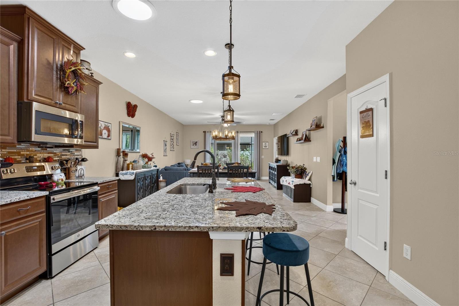 10648 HERON HIDEAWAY LOOP