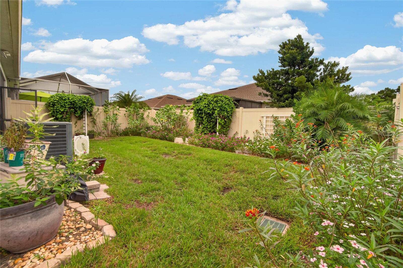 10648 HERON HIDEAWAY LOOP