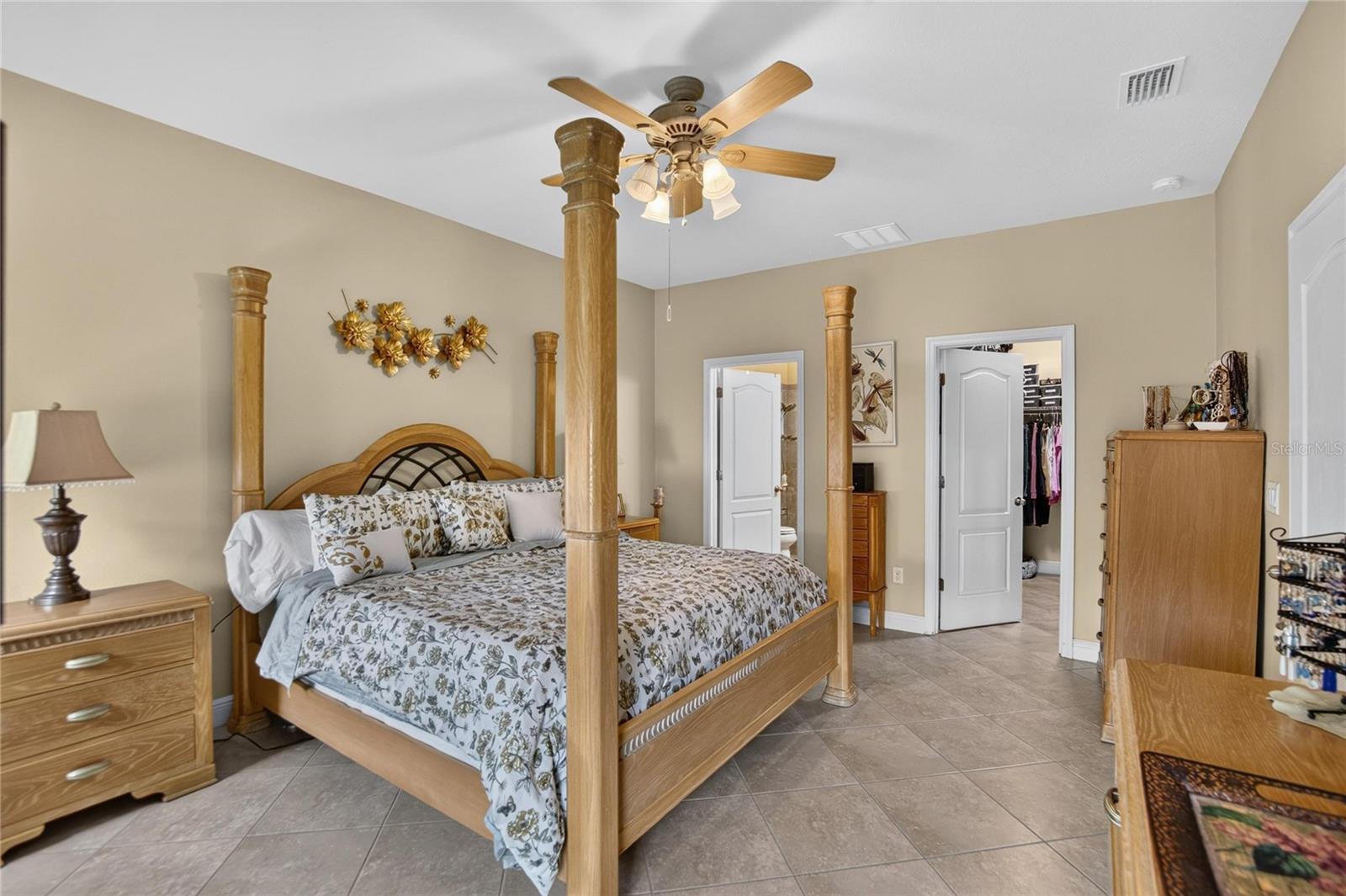 10648 HERON HIDEAWAY LOOP