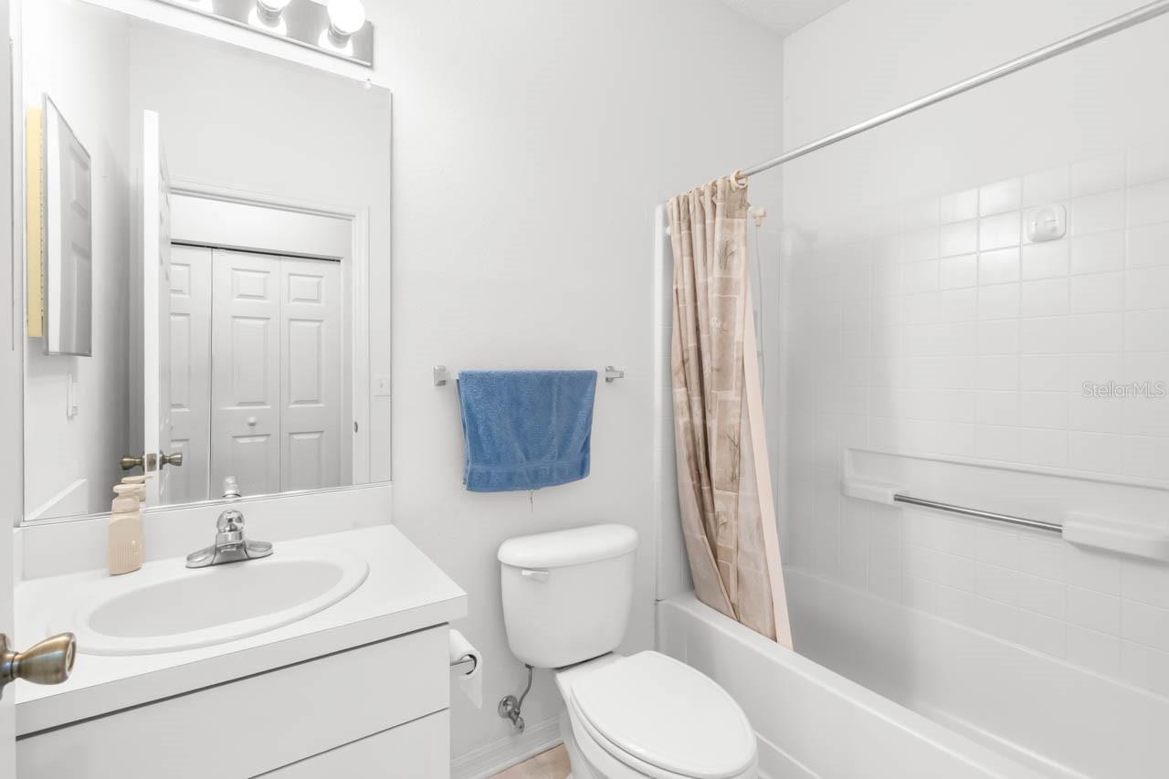 2617 NEWCOMB CT