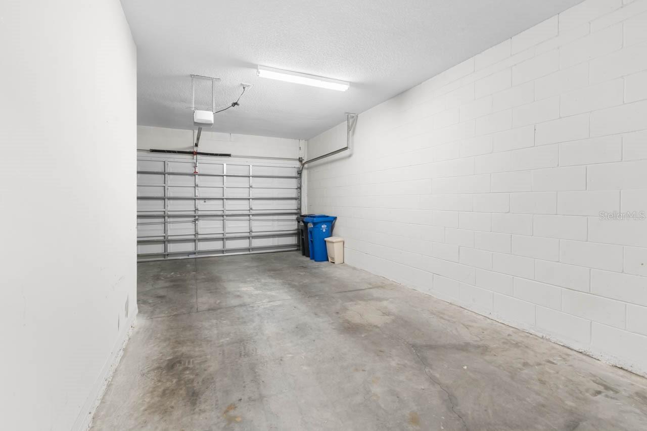 2617 NEWCOMB CT