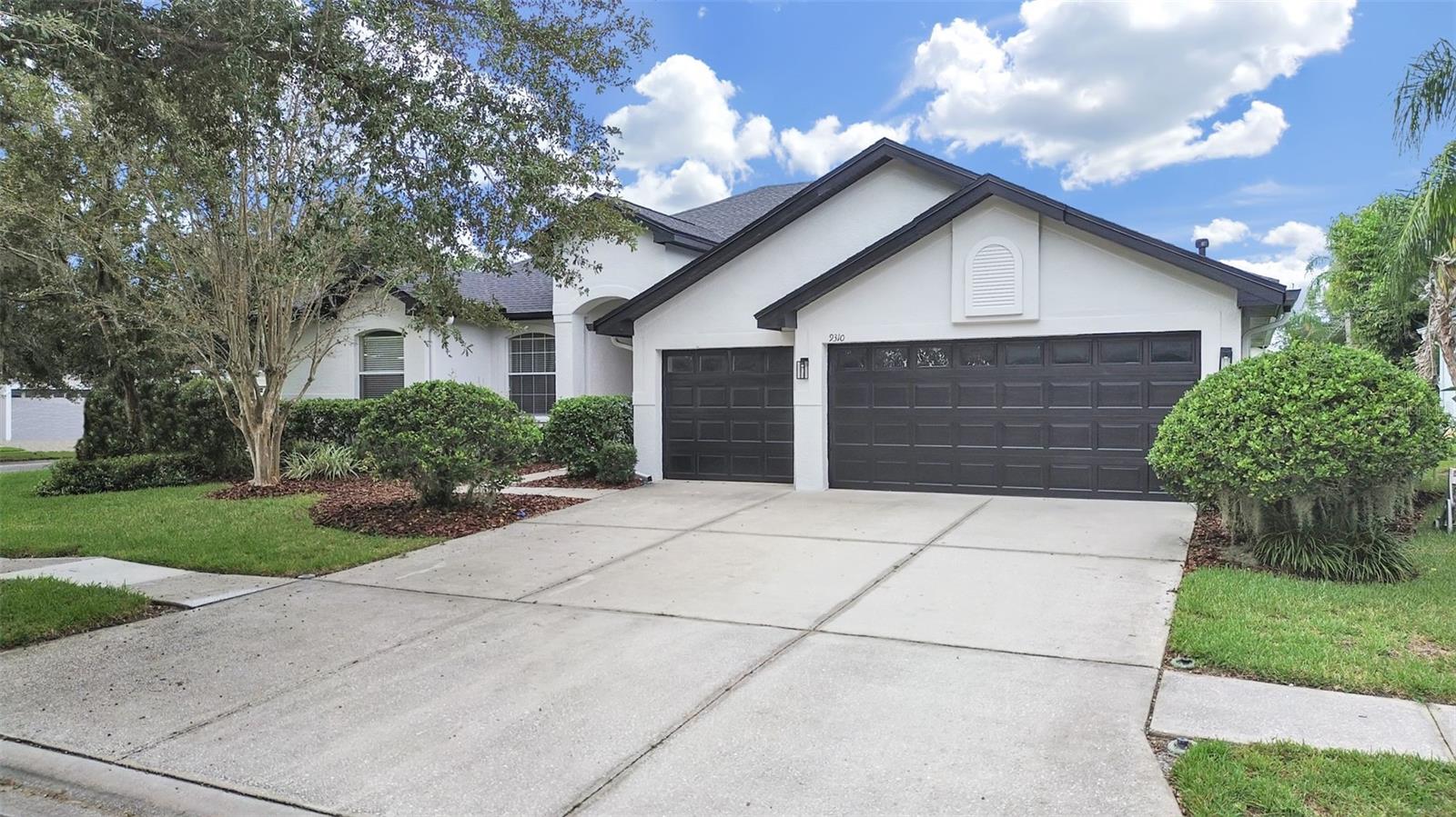 9310 MANGROVE CT