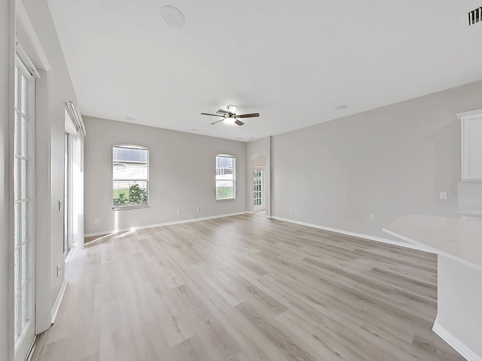 9310 MANGROVE CT