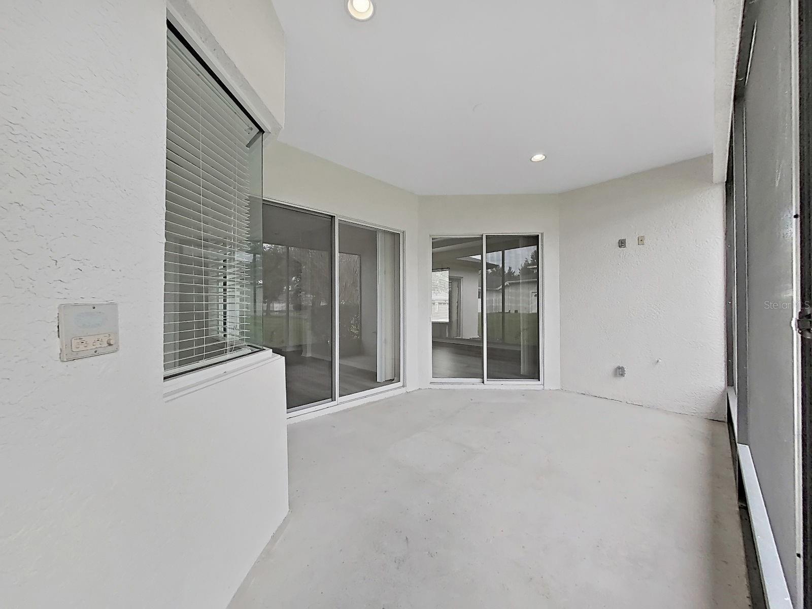 9310 MANGROVE CT