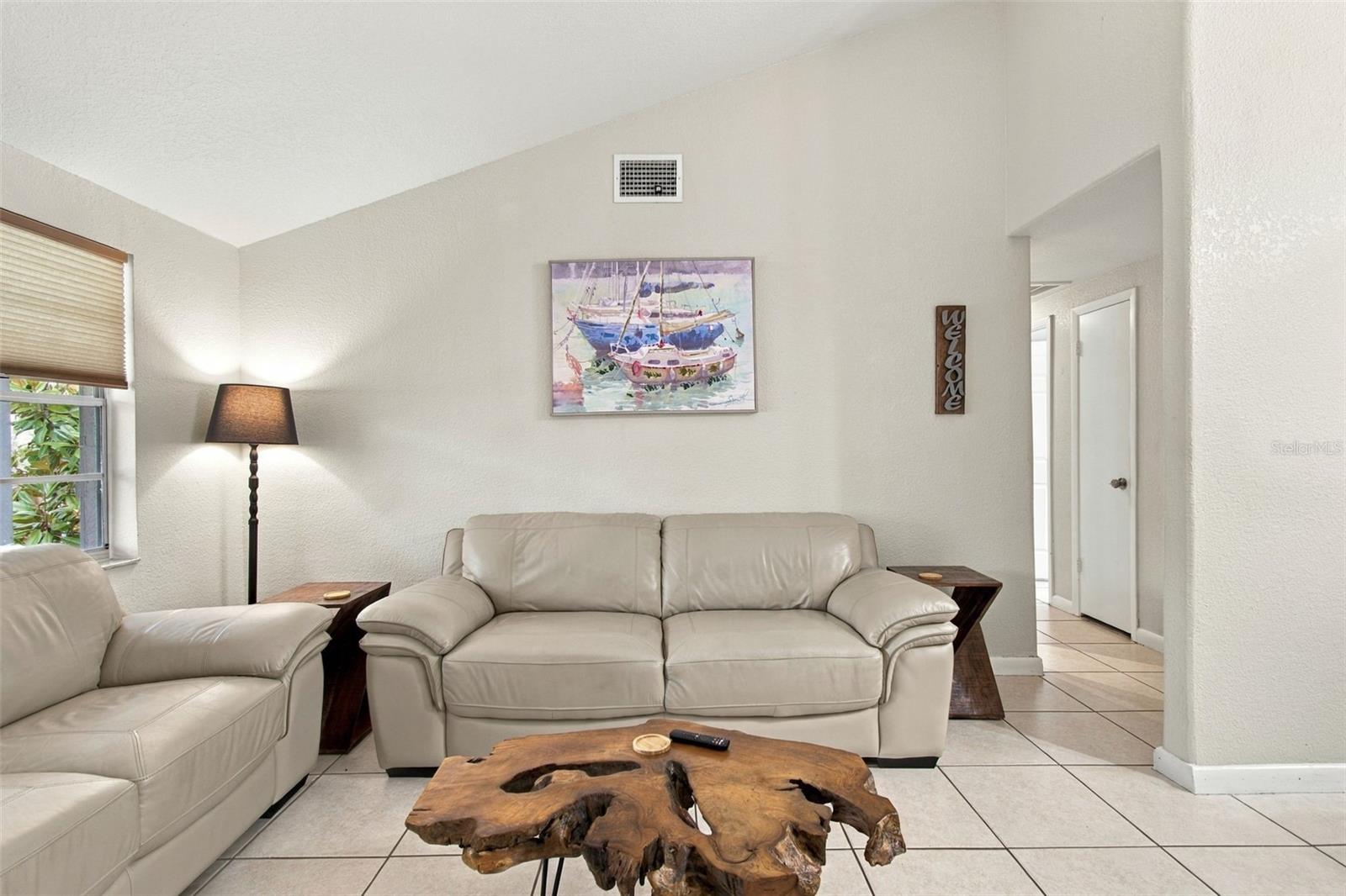 7607 WOODLAND OAKS CT
