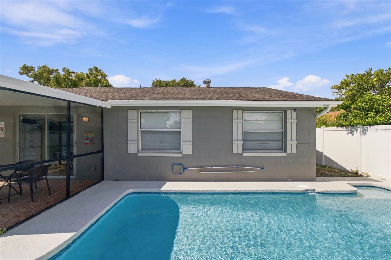 7607 WOODLAND OAKS CT