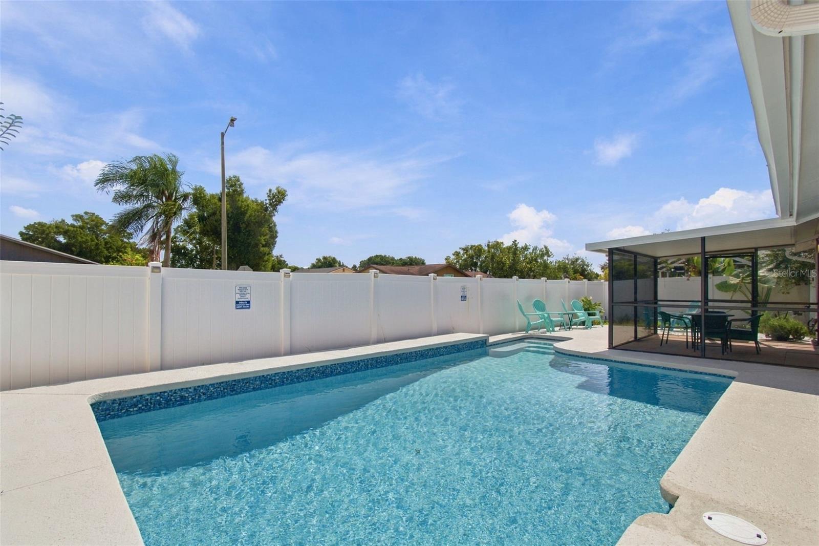 7607 WOODLAND OAKS CT