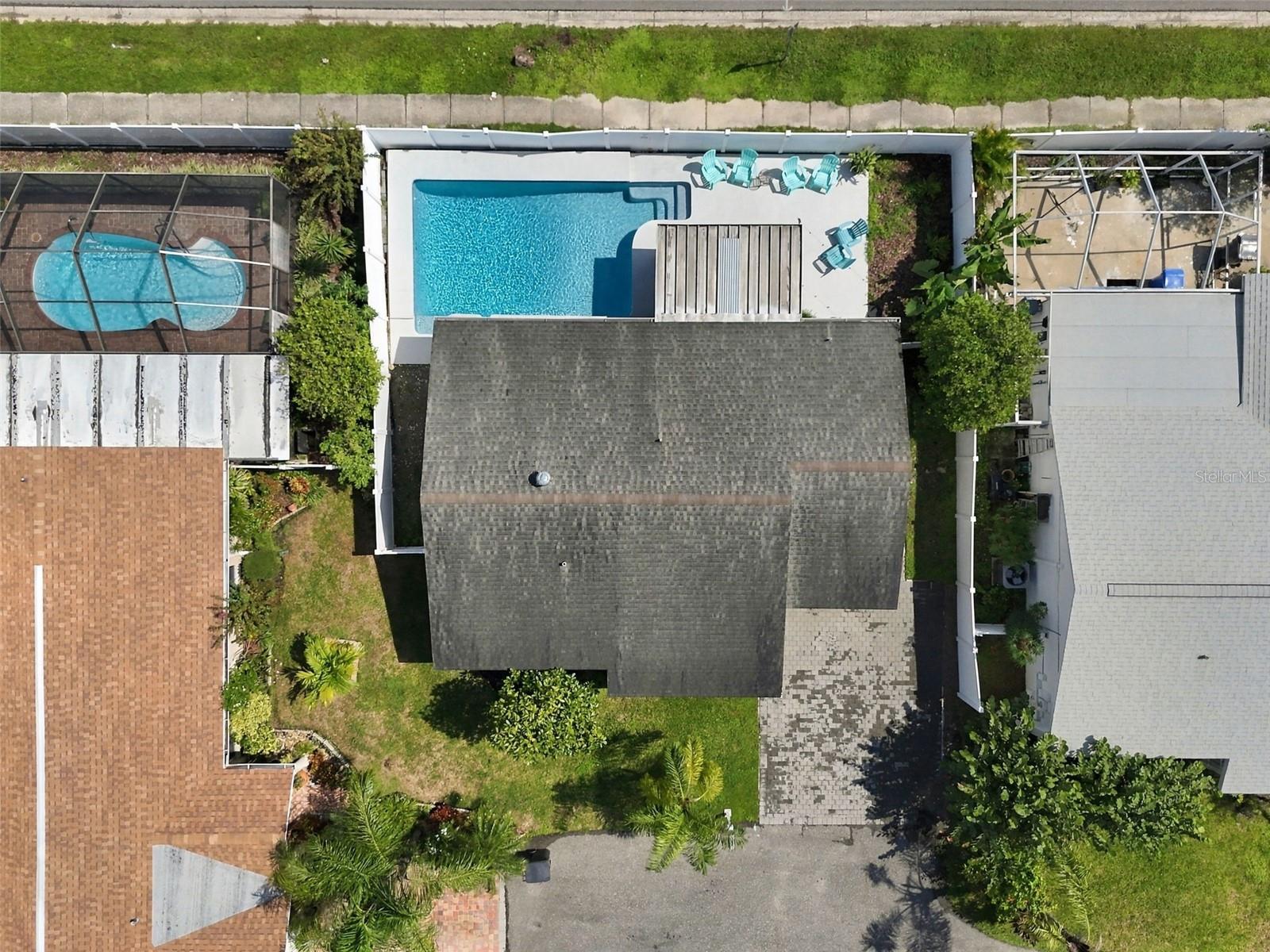 7607 WOODLAND OAKS CT
