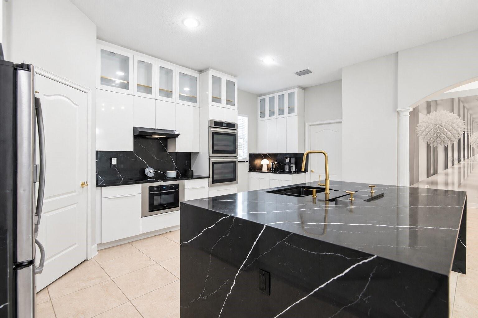 19930 DOLORES ANN CT
