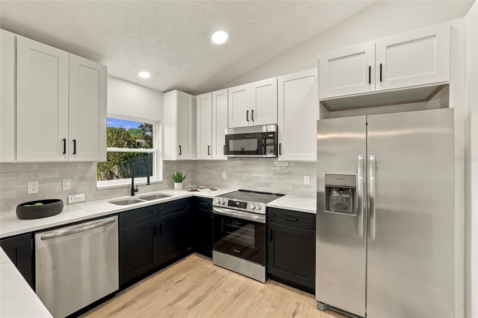 11216 SHADYBROOK DR