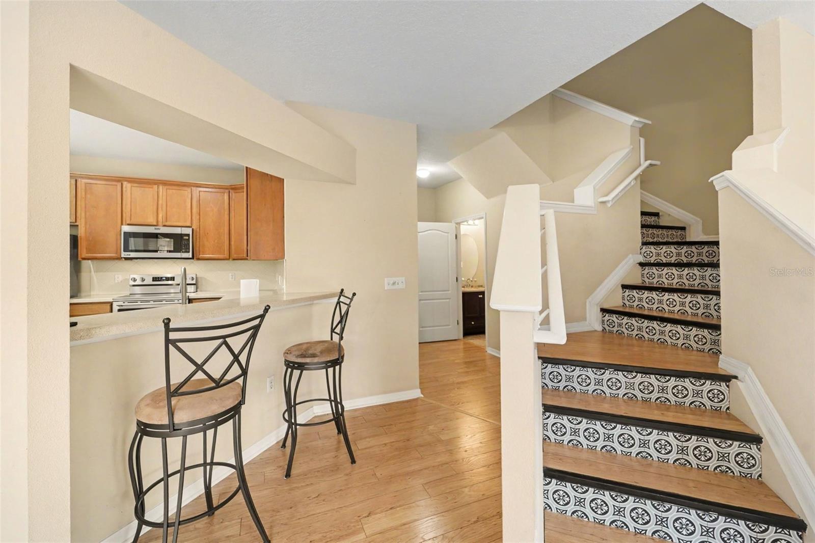 7532 RED MILL CIR