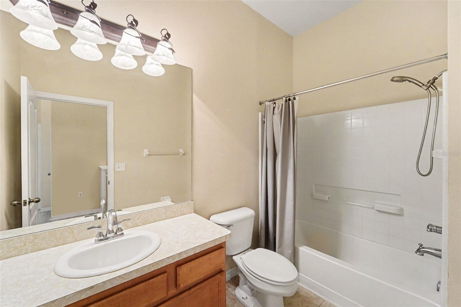 7532 RED MILL CIR