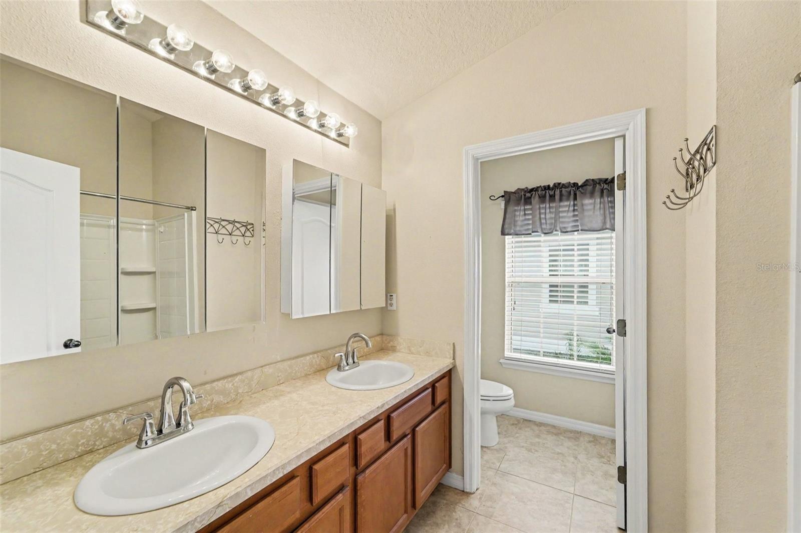 7532 RED MILL CIR