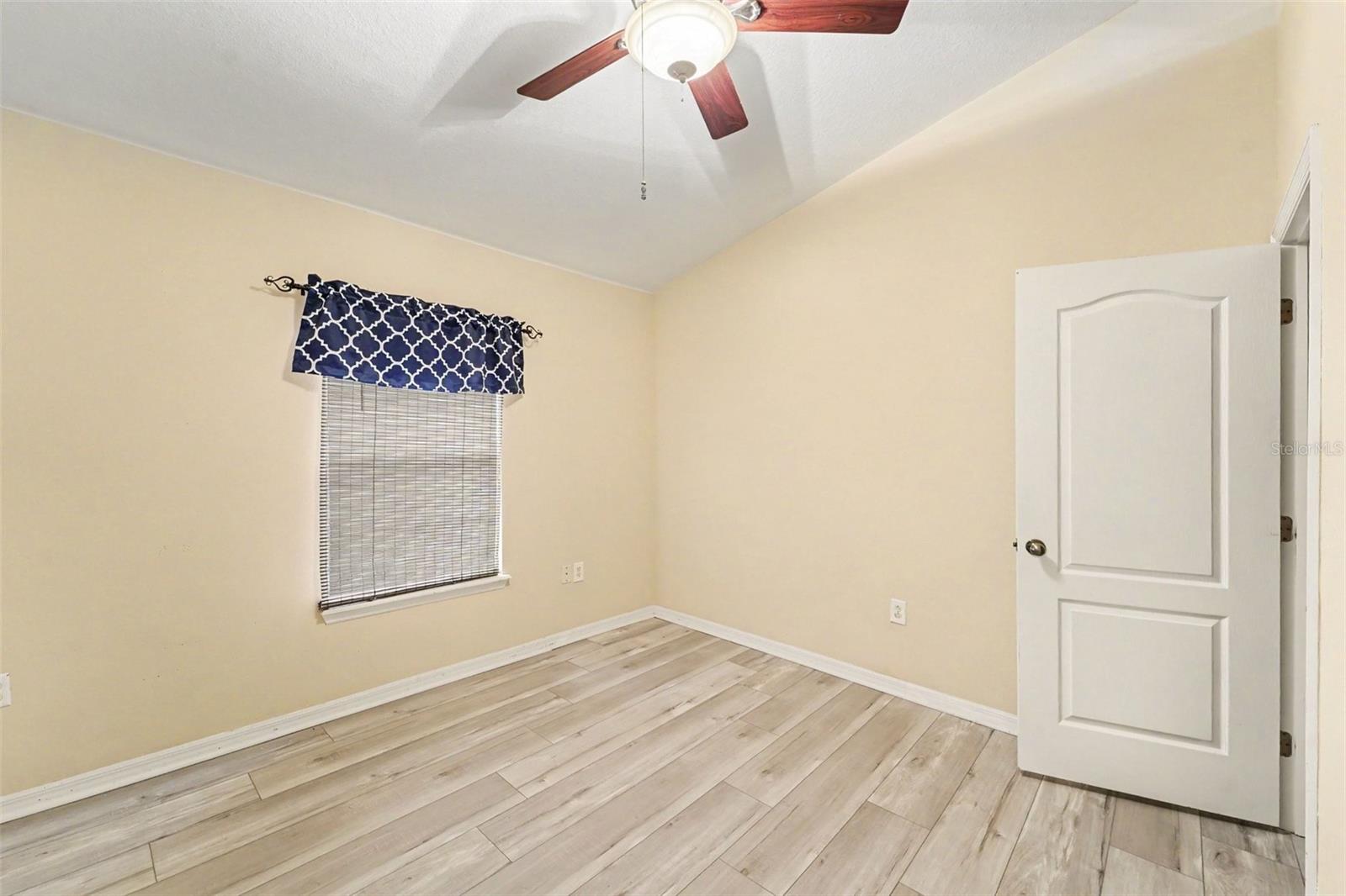 7532 RED MILL CIR