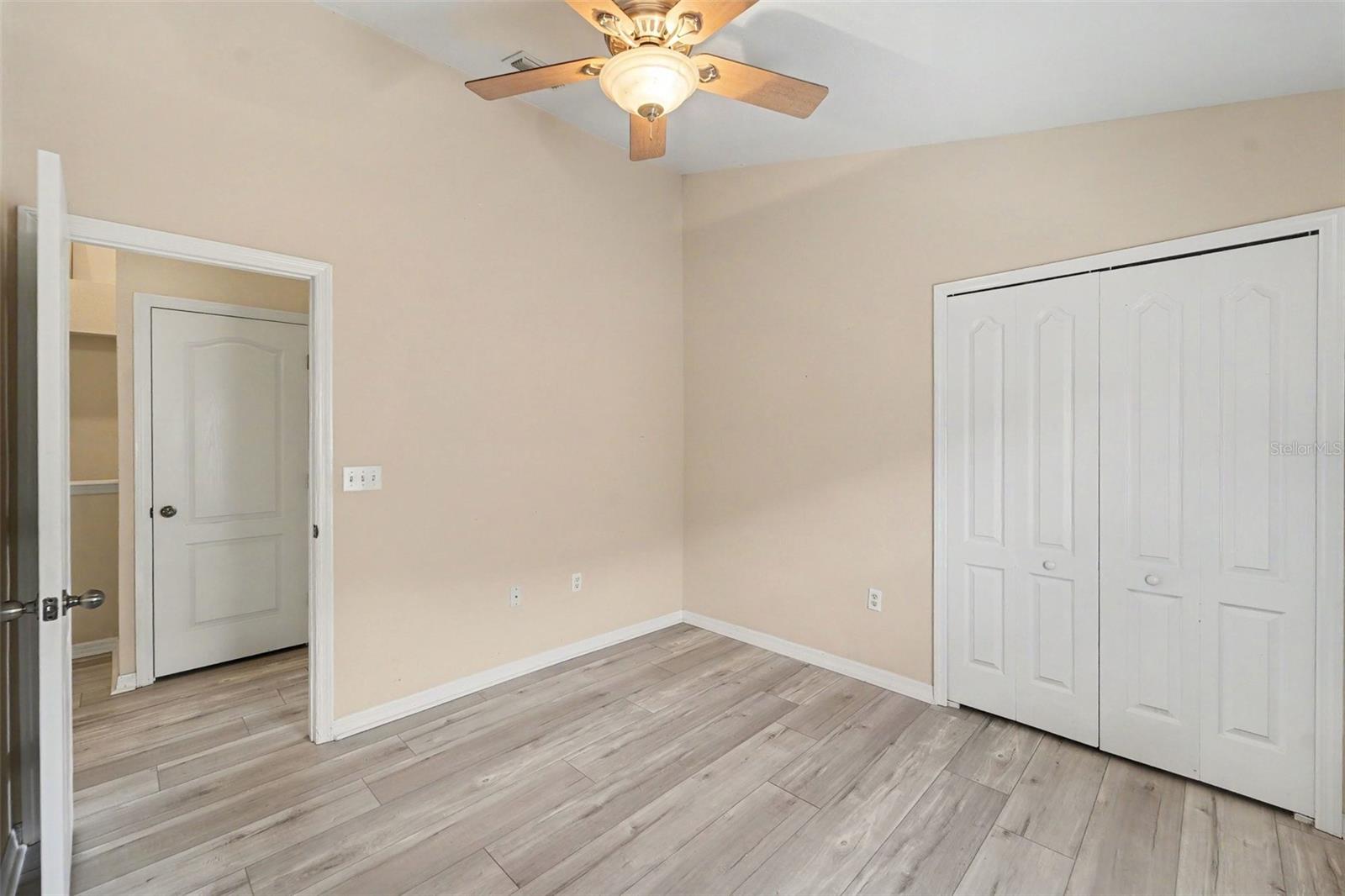 7532 RED MILL CIR