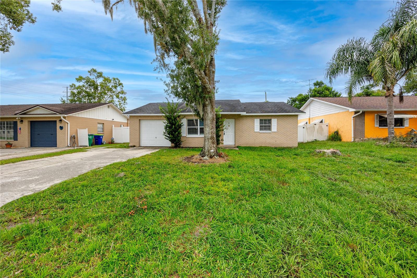 4624 WISTERIA DR