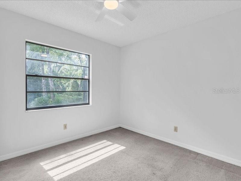 11211 PINE FOREST DR