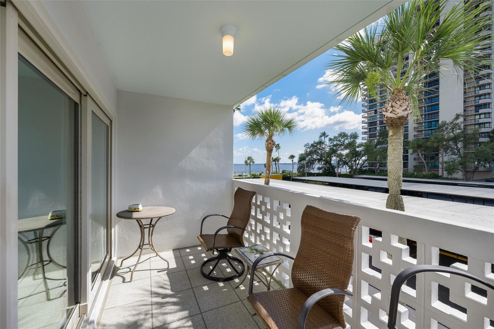 2401 BAYSHORE BLVD #203