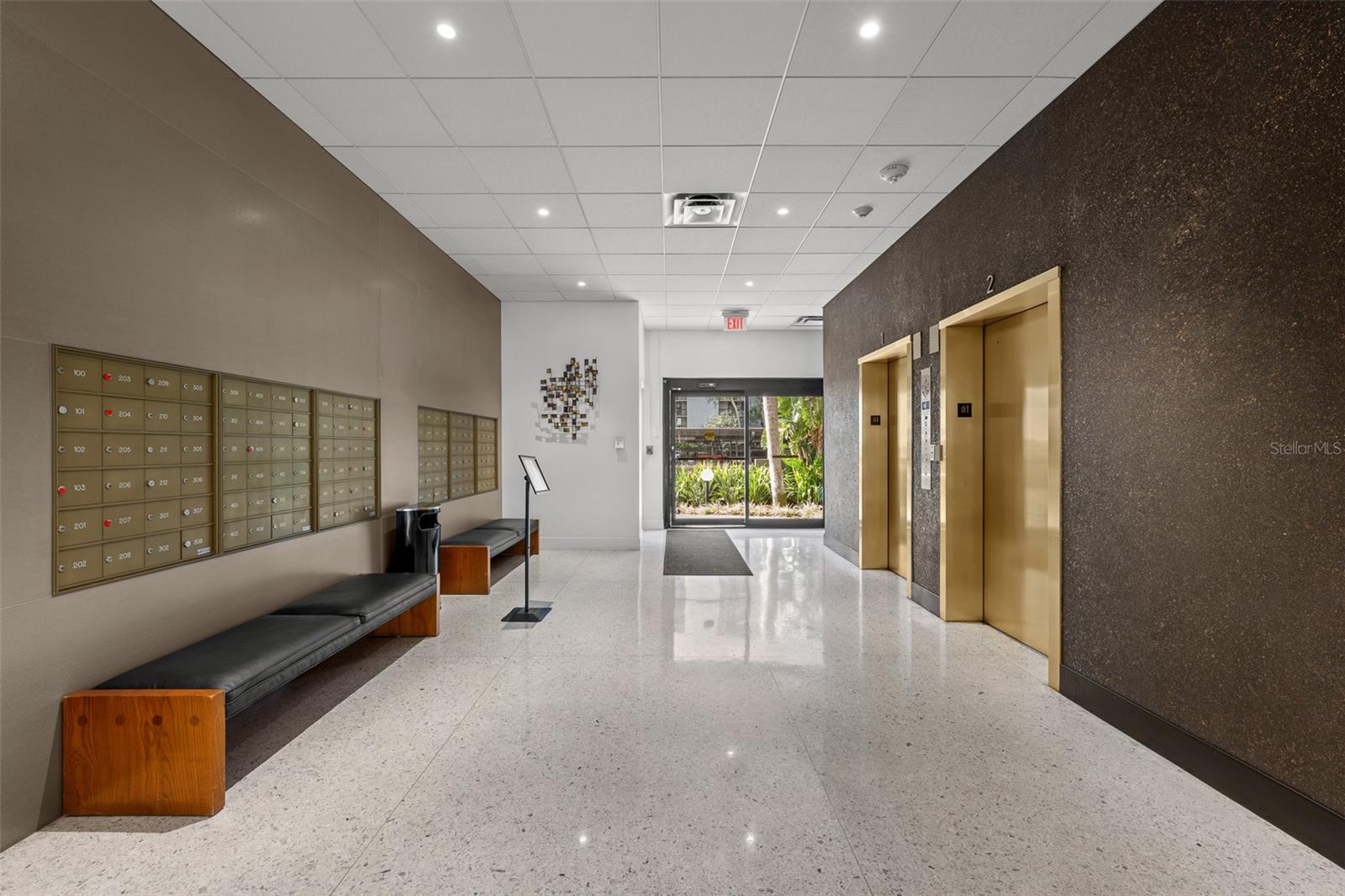 2401 BAYSHORE BLVD #203