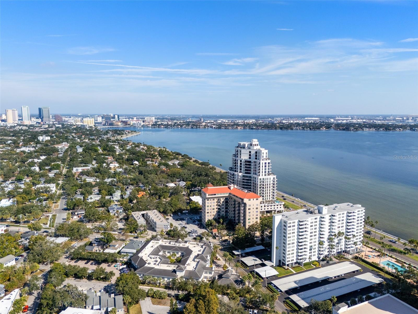 2401 BAYSHORE BLVD #203