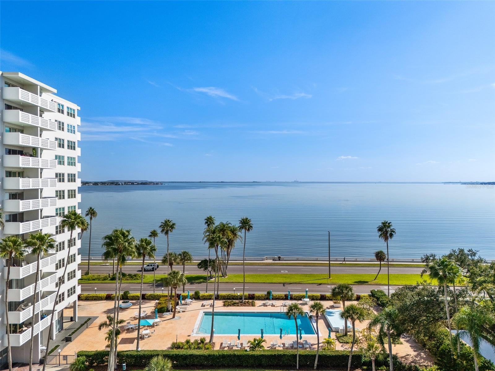 2401 BAYSHORE BLVD #203