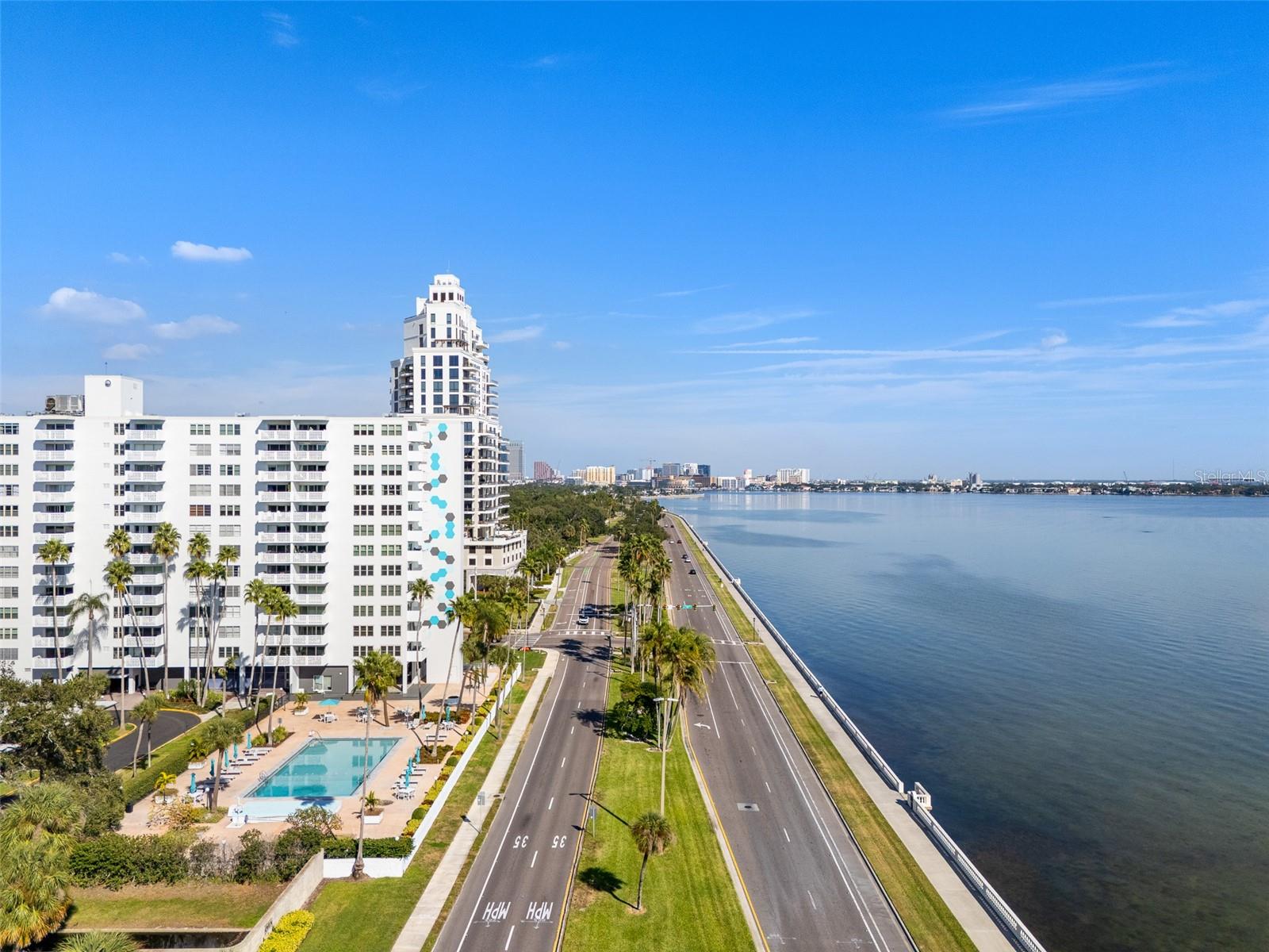 2401 BAYSHORE BLVD #203