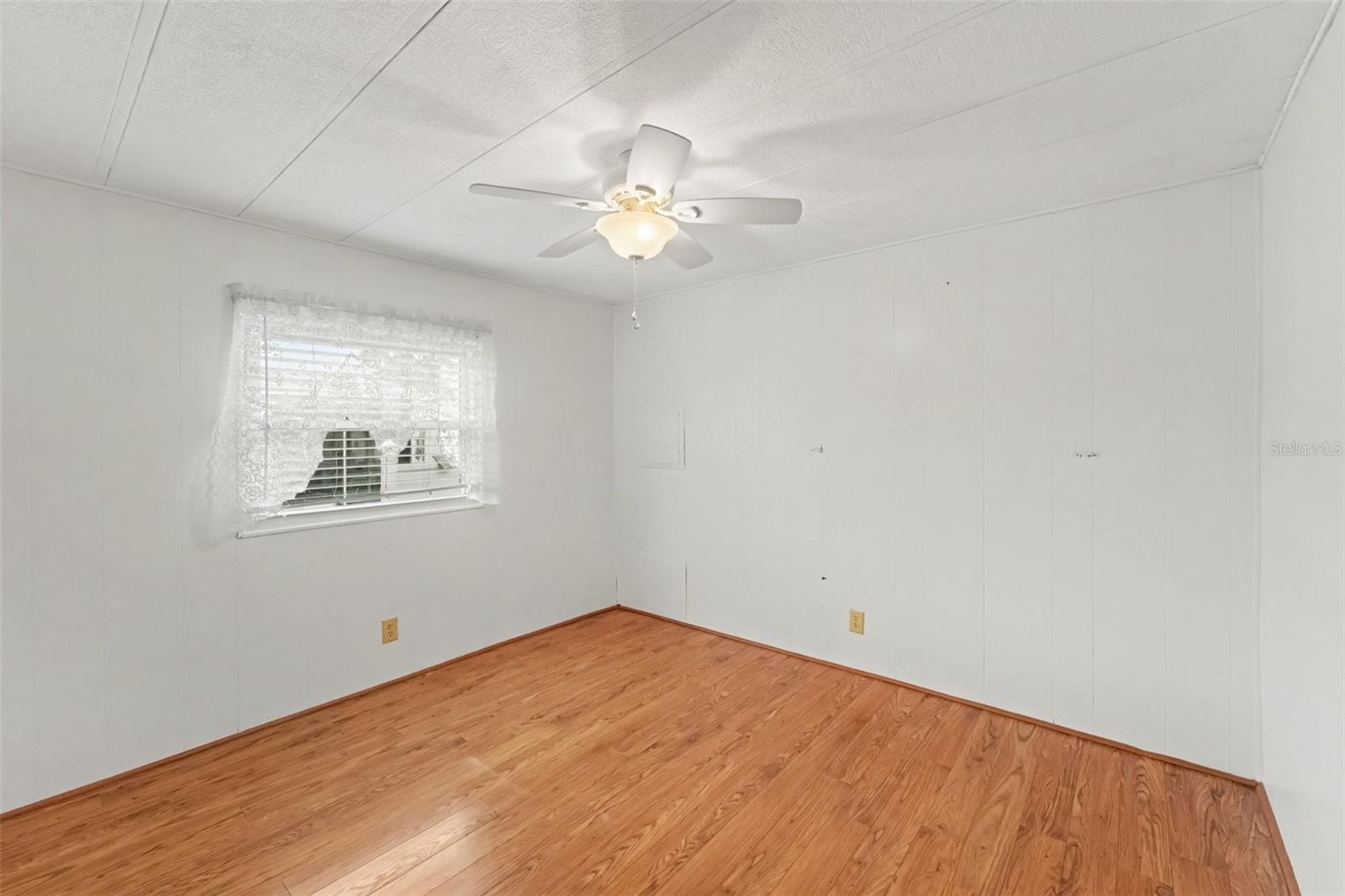 10055 COLLINGWOOD AVE
