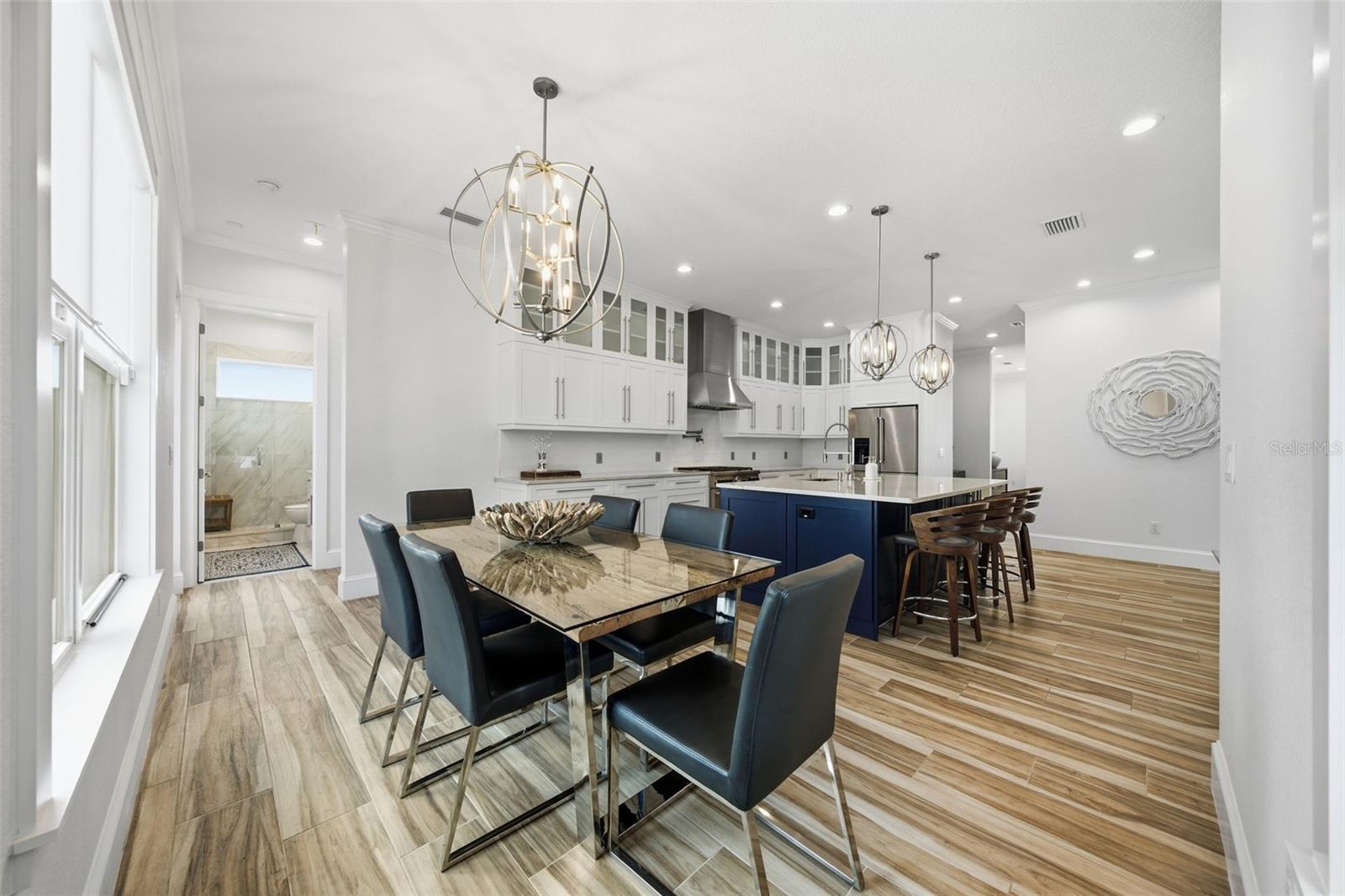 4835 W BAY VILLA AVE