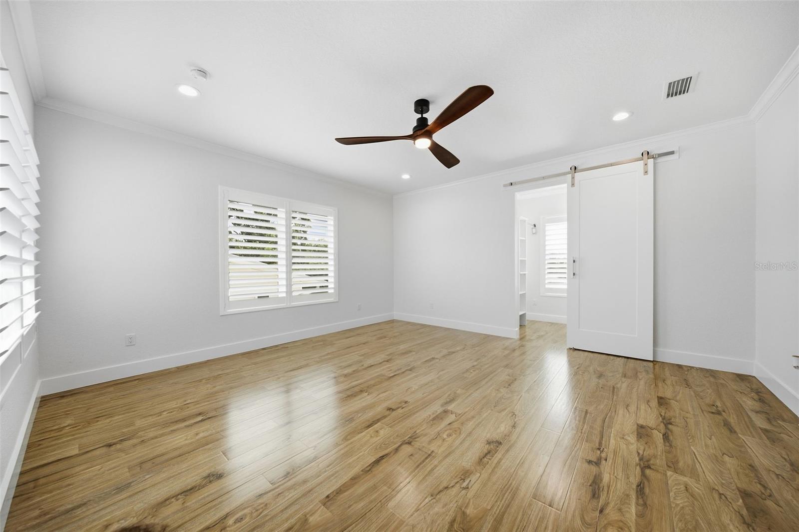 4835 W BAY VILLA AVE