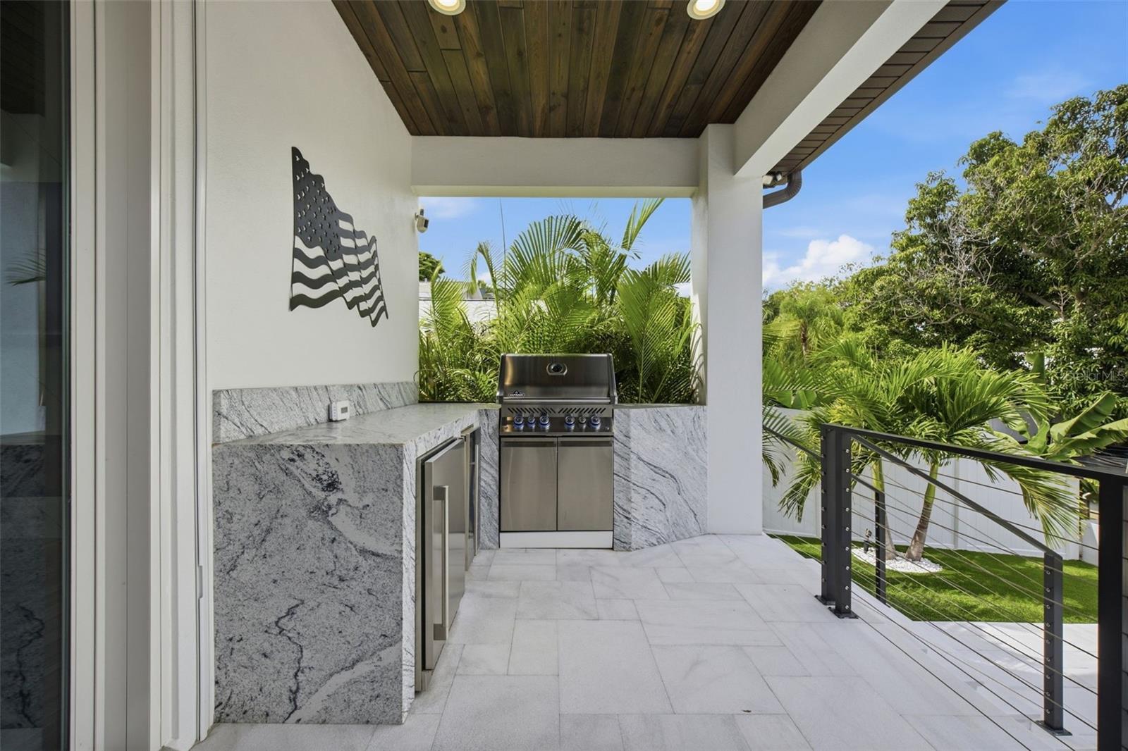 4835 W BAY VILLA AVE